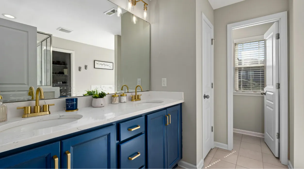 Bathroom Bathroom